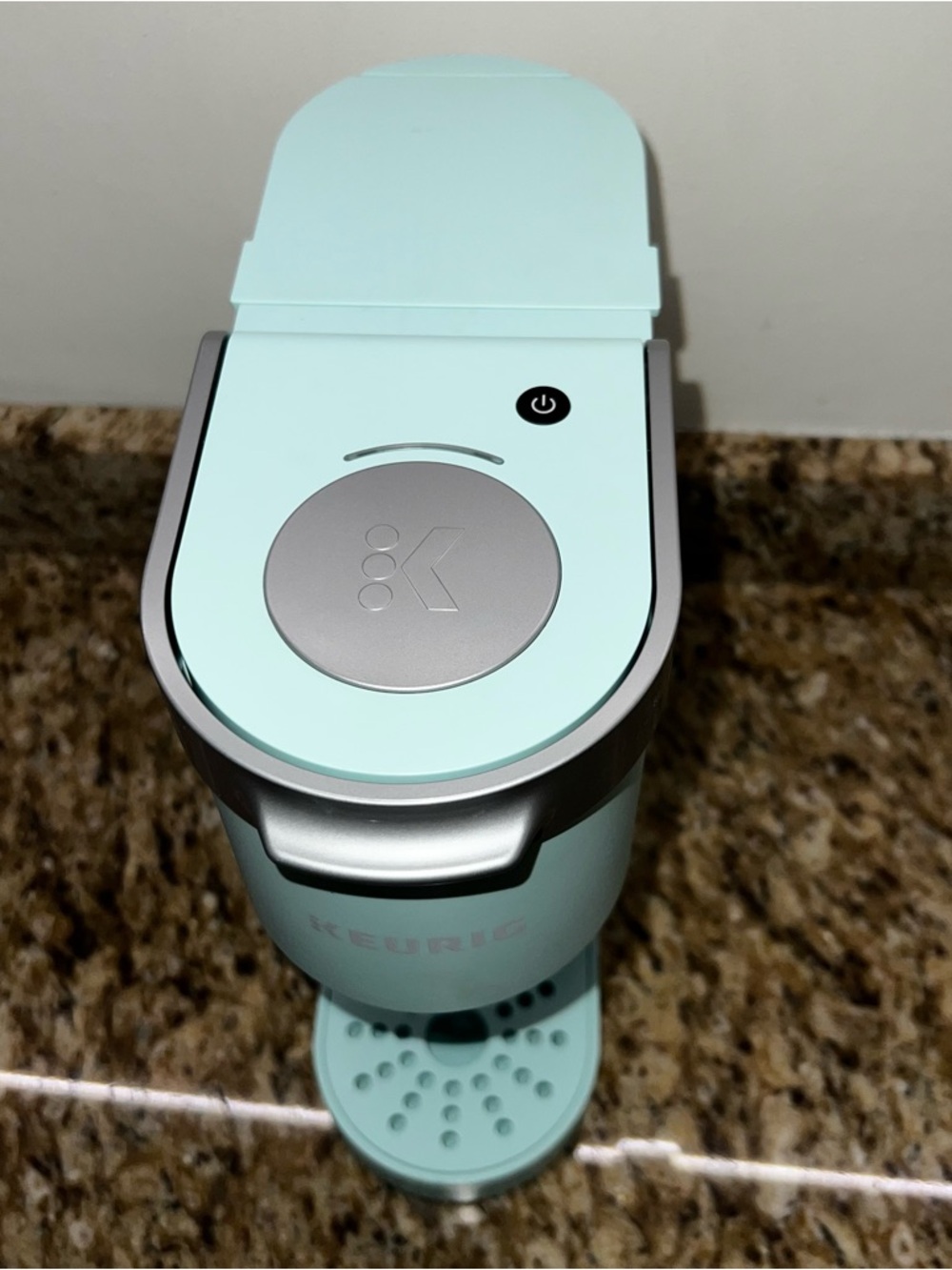Keurig K-Mini Single Serve Coffee Maker, Oasis Color (Aqua Blue), Preowned - Picture 5 of 8